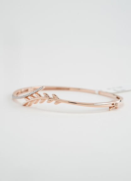 18KT Gold Bangle - ZD#202500047