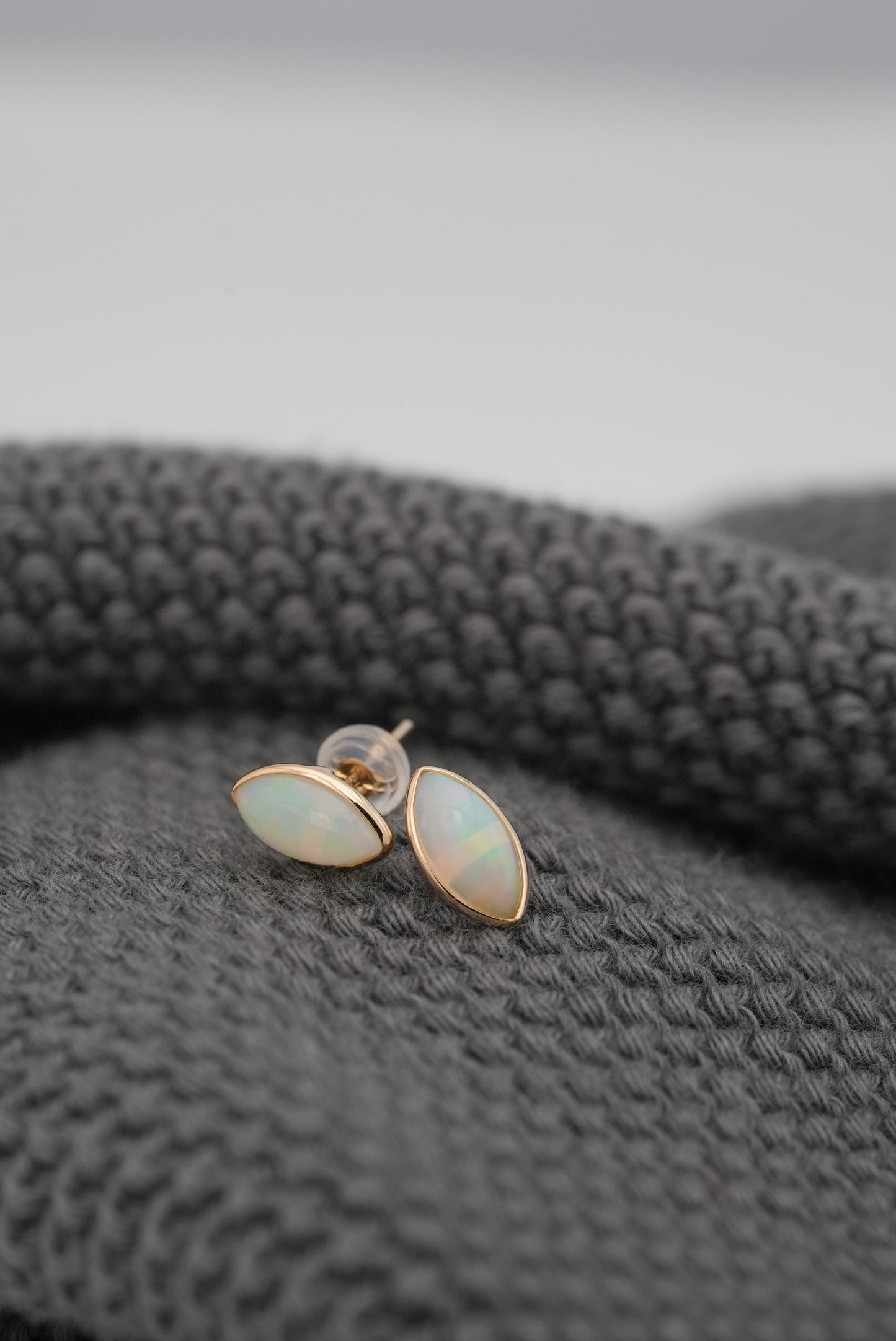 18KT Gold Earring - SKU#ER18KTZG021