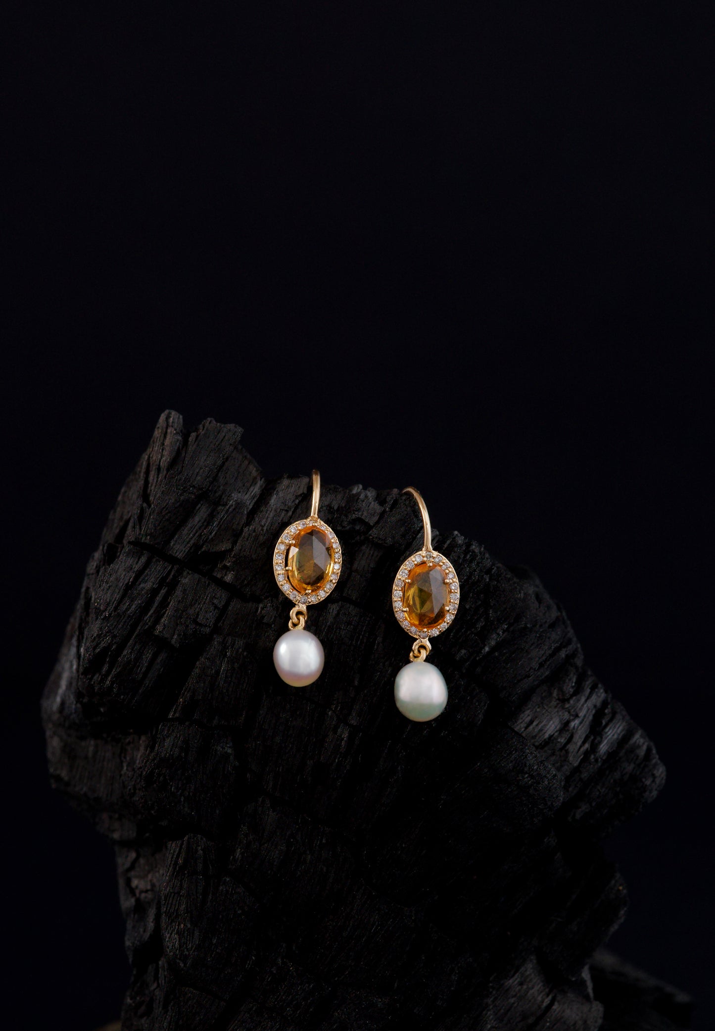 18KT Gold Earring - SKU#ER18KTZG030