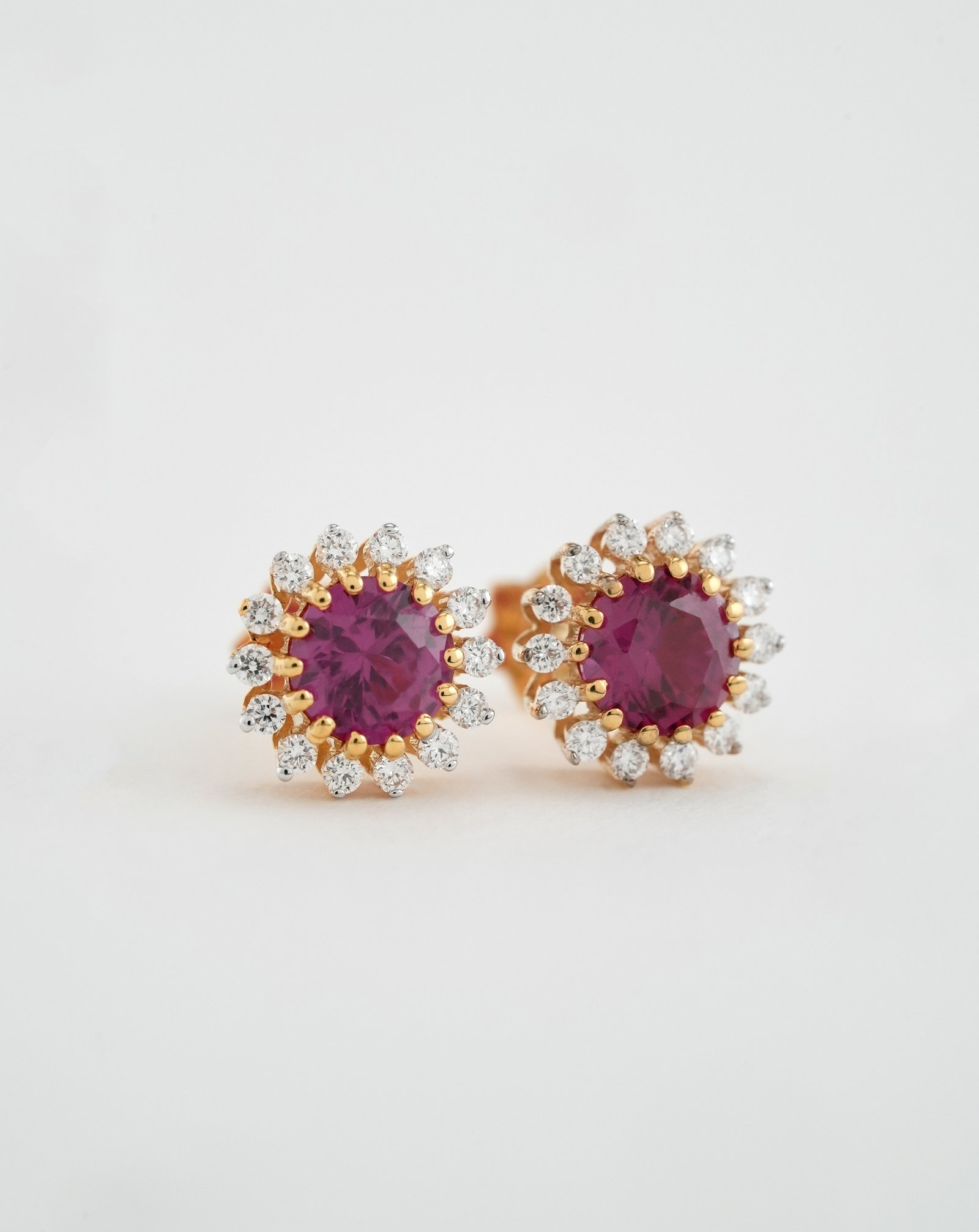 18KT Diamond Earrings