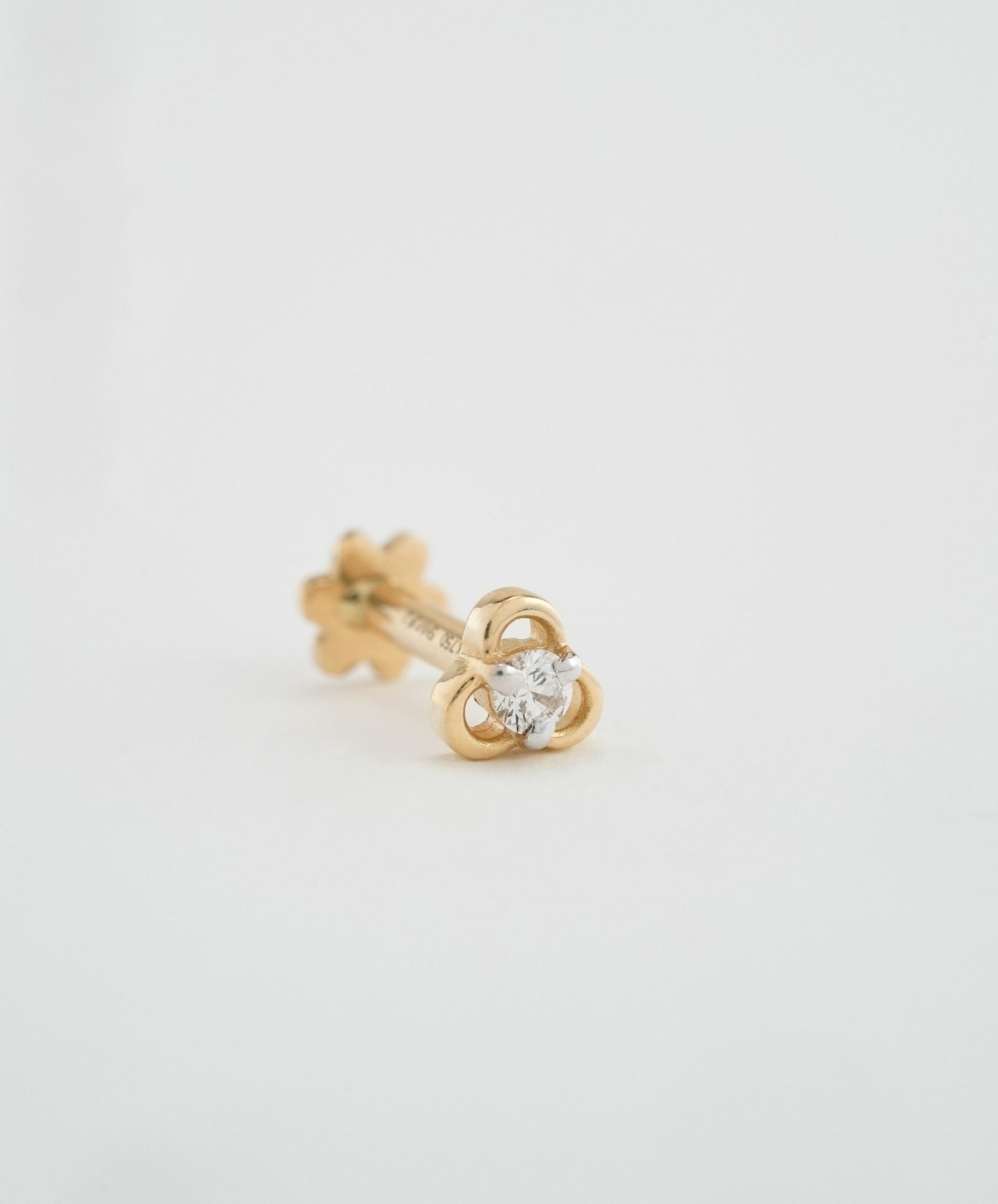 18KT Rose Gold Diamond Nose Pin 037